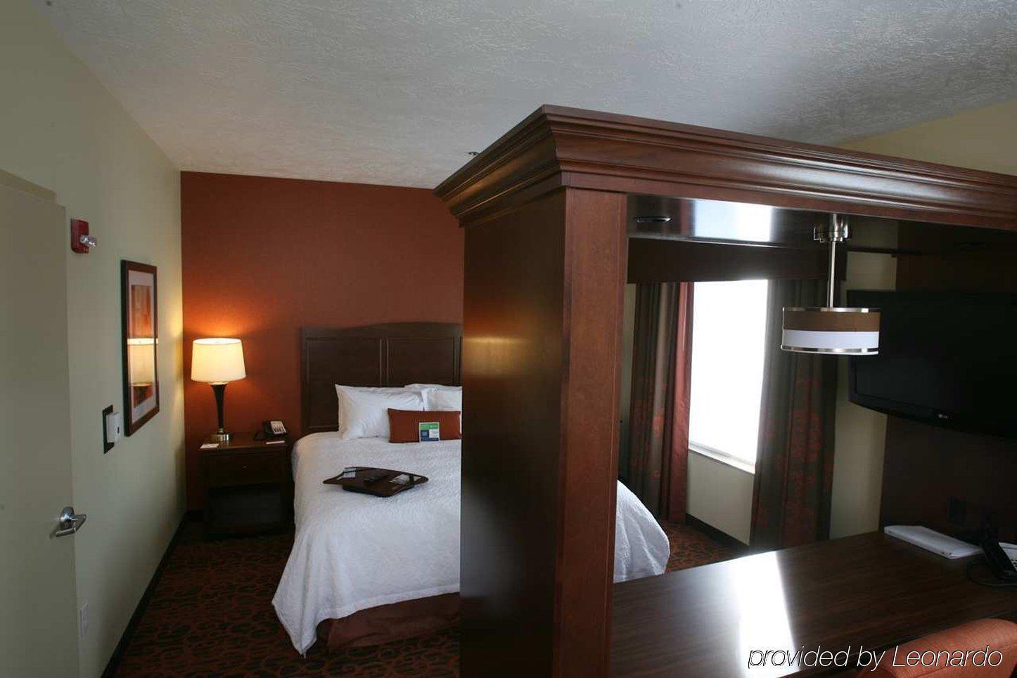 Hampton Inn & Suites Fargo Medical Center 部屋 写真