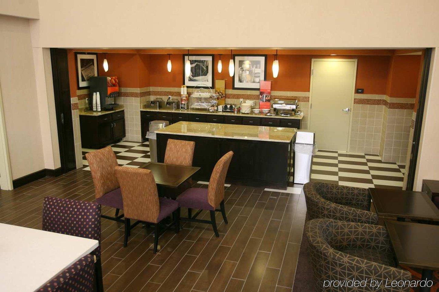 Hampton Inn & Suites Fargo Medical Center 部屋 写真